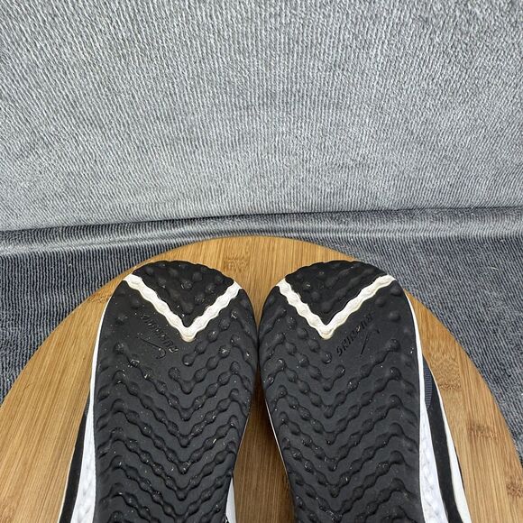 Nike Shoes Womens Size 8.5 Black White Revolution 5 Running Sneaker BQ3207-002 - Picture 8 of 9